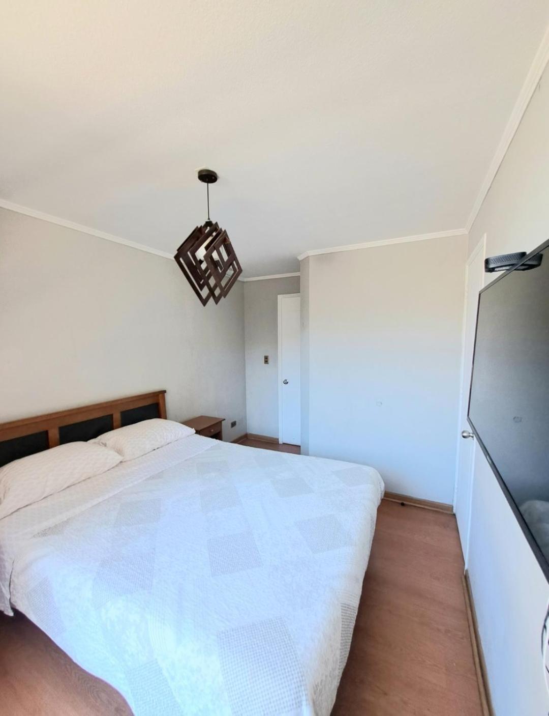 Depto Moneda Lord Cochrane Comodo Apartamento