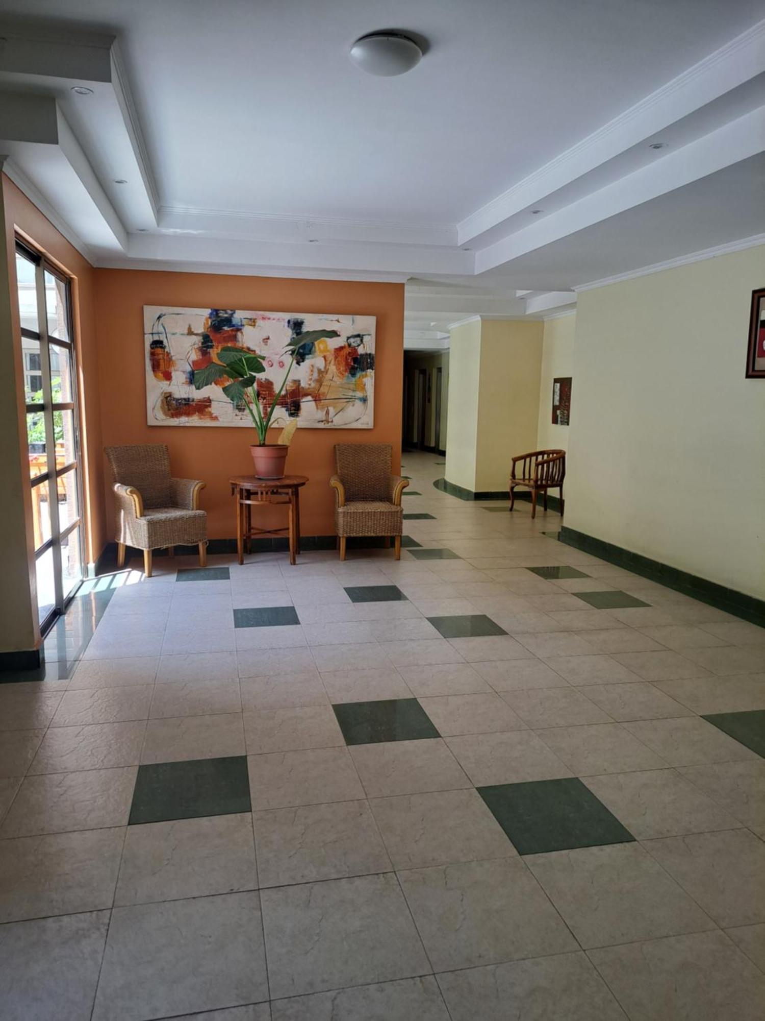 Apartamento Depto Moneda Lord Cochrane Comodo Santiago